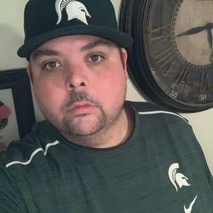 Meet your Posher, Jason